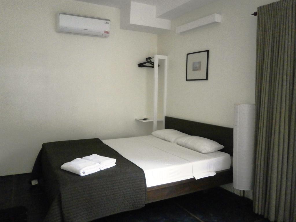 Hangin Kite Resort Balabag  Room photo